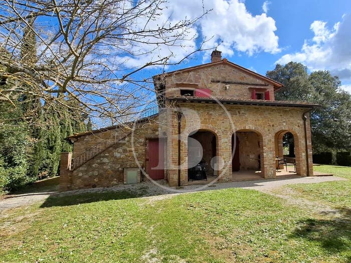 Appartamento trilocale in vendita in Località Il Castagno, Gambassi Terme