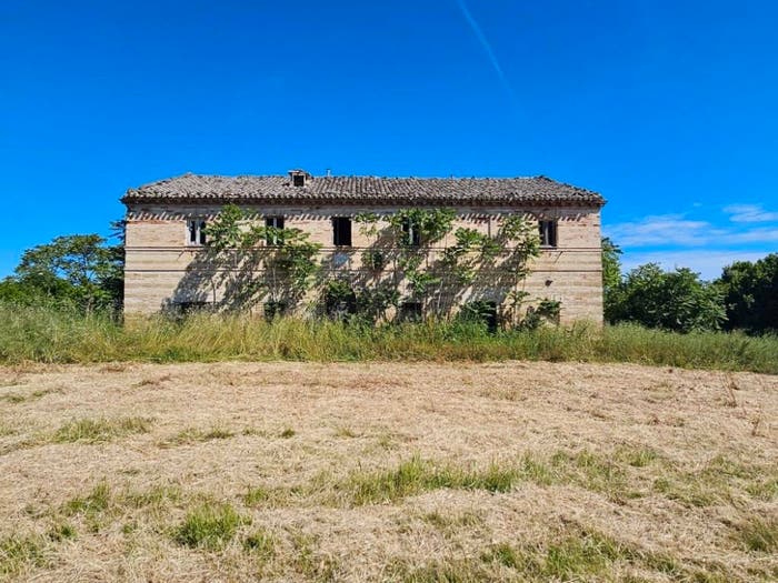 Casa con 6 locali in vendita in Via delle Fisarmoniche, Acquaviva Villa Musone, Castelfidardo