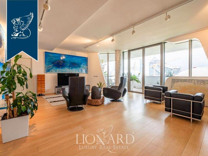 Appartamento con 5 locali in vendita in City Life, Milano