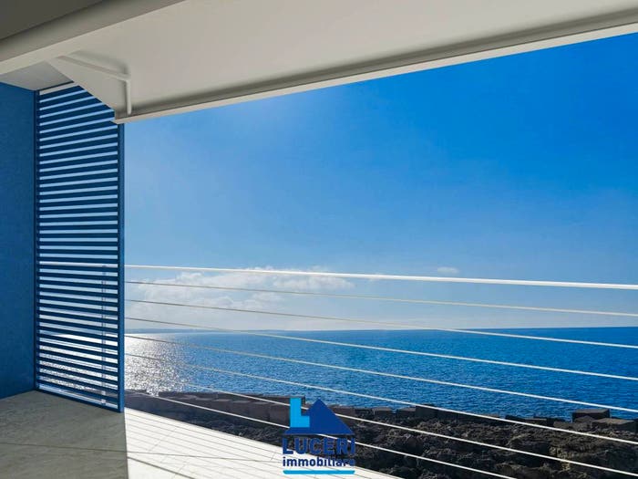 Appartamento trilocale in vendita in Lungomare Galileo Galilei, Lungomare Lido San Giovanni, Gallipoli
