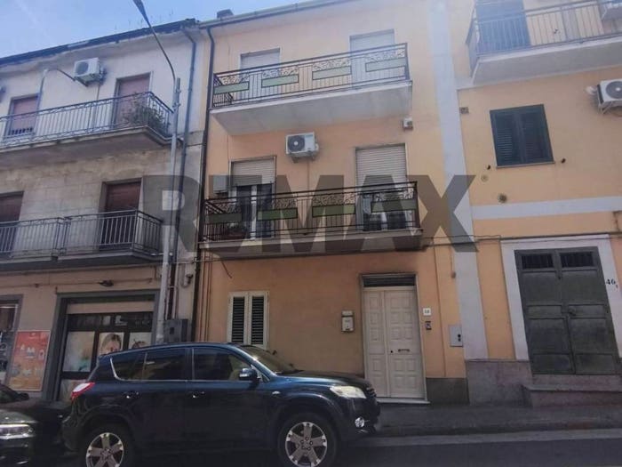 Casa con 6 locali in vendita in vittorio emanuele, Roggiano Gravina
