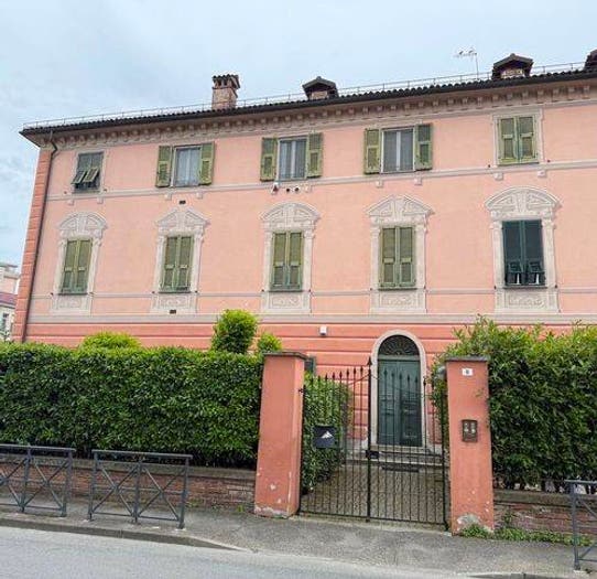 Appartamento trilocale in vendita in Via De Micheli, Novi Ligure