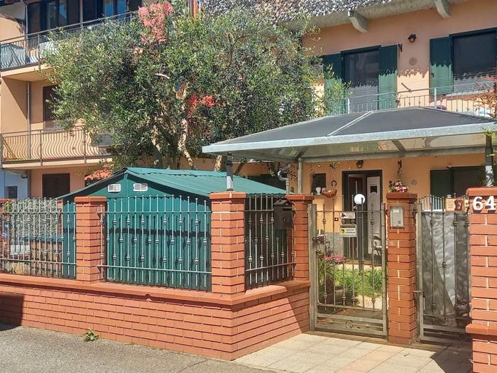Appartamento trilocale in vendita in Via Raspagna, Centro, Oleggio