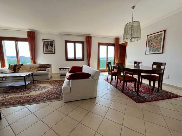 Casa quadrilocale in vendita in Via Monferrato, Sacra Famiglia Bandinu, Olbia