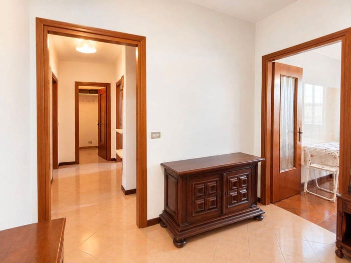 Appartamento trilocale in vendita in Via Pio La Torre, Centro, Valenza