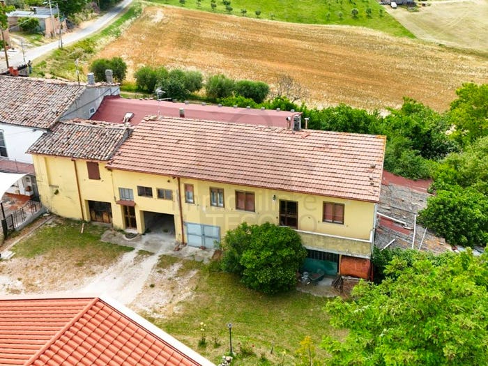 Casa con 6 locali in vendita in Via delle Selve, Santa Cristina, Rimini