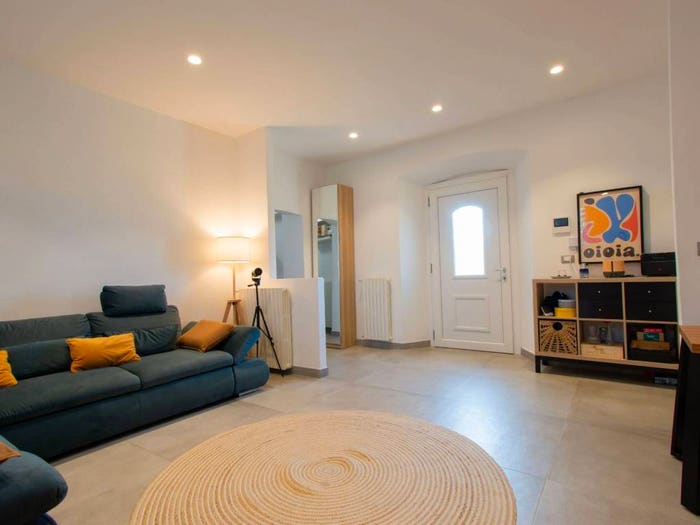 Appartamento con 5 locali in vendita in Via Montalese, Fornacelle, Montemurlo