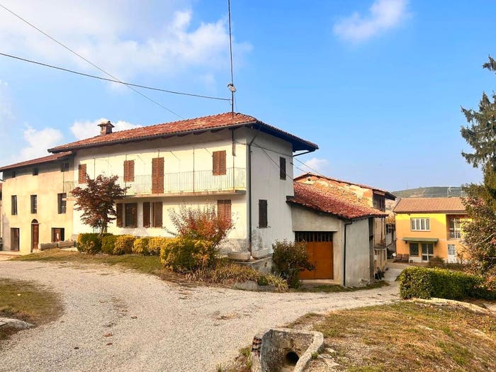 Casa con 5 locali in vendita in Località Grangia, Mango