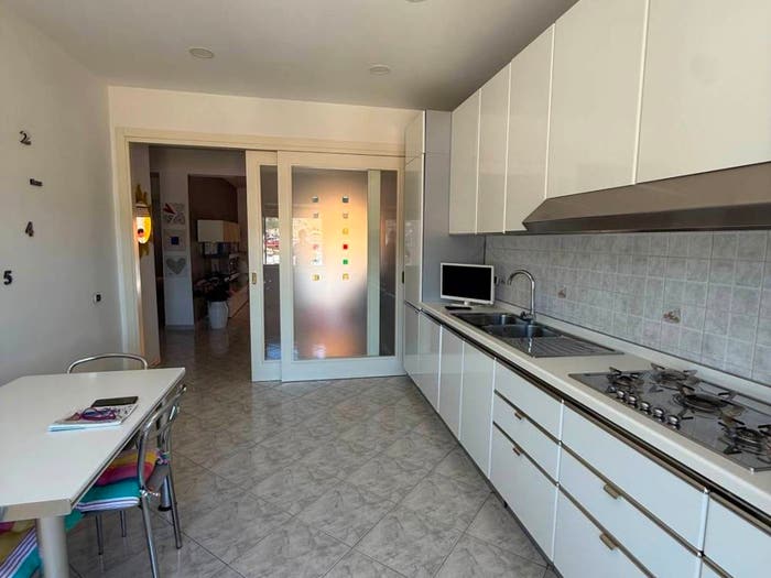 Appartamento trilocale in vendita in Via Vicinale San Donato, Pianura, Napoli