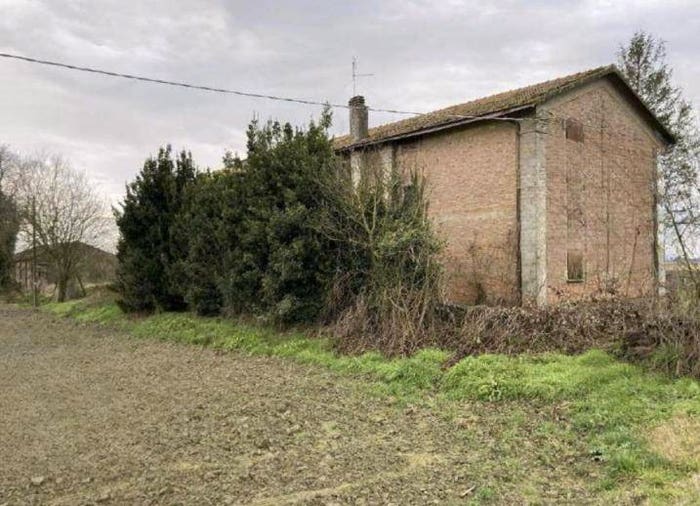Casa con 6 locali in vendita in Strada Reale Traversa, Jolanda di Savoia