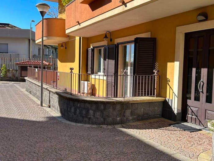 Appartamento trilocale in vendita in Via Ugo La Malfa, Centro, Mascali
