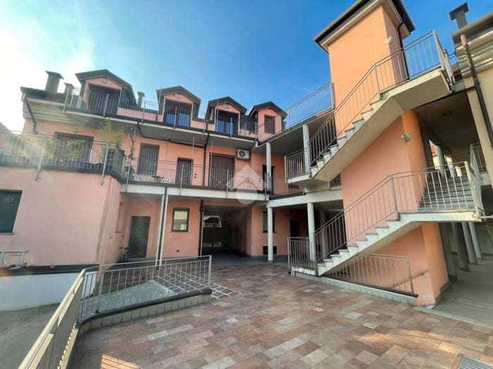 Appartamento bilocale in vendita in Via conte camillo benso di cavour, Centro, Muggiò