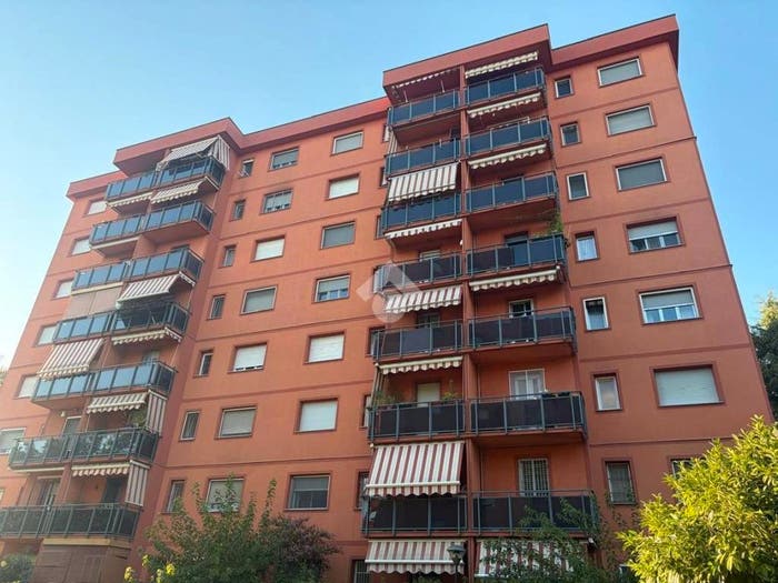 Appartamento trilocale in vendita in Via francesco Cilea, Gallaratese, Milano