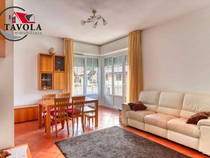 Appartamento trilocale in vendita in Via San Giovanni Bosco, Induno Olona
