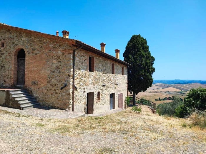 Casa con 6 locali in vendita in Centro, Chianni