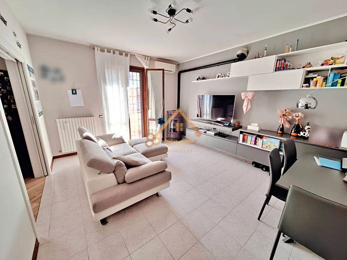 Appartamento trilocale in vendita in Via Maria Sklodowska Madame Marie Curie, Spilamberto