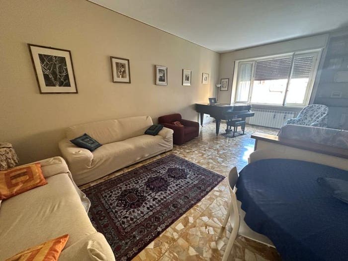Appartamento trilocale in vendita in Piazza Gerolamo Vida, Centro, Cremona