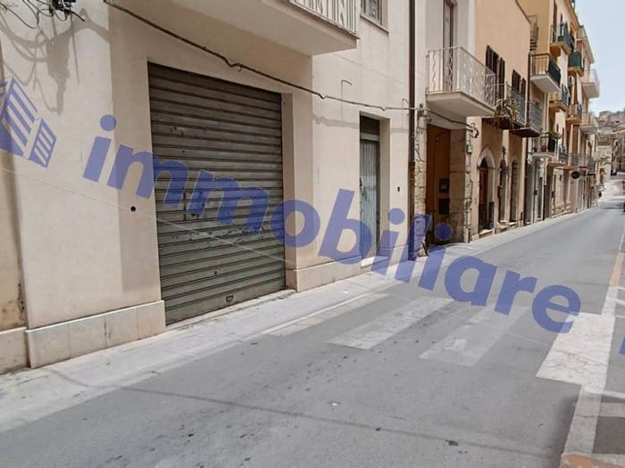 Casa con 6 locali in vendita in Corso Giuseppe Garibaldi, Calatafimi, CalatafimiSegesta