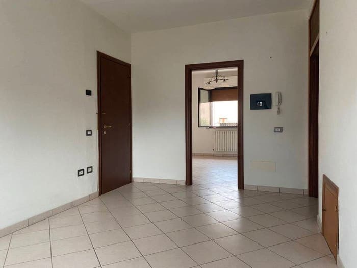 Appartamento con 6 locali in vendita in Via Bruno Ciari, Cerqueto, Gualdo Tadino