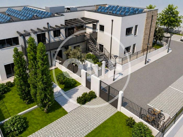 Appartamento trilocale in vendita in Via Villa Vallelonga, Castelverde, Roma