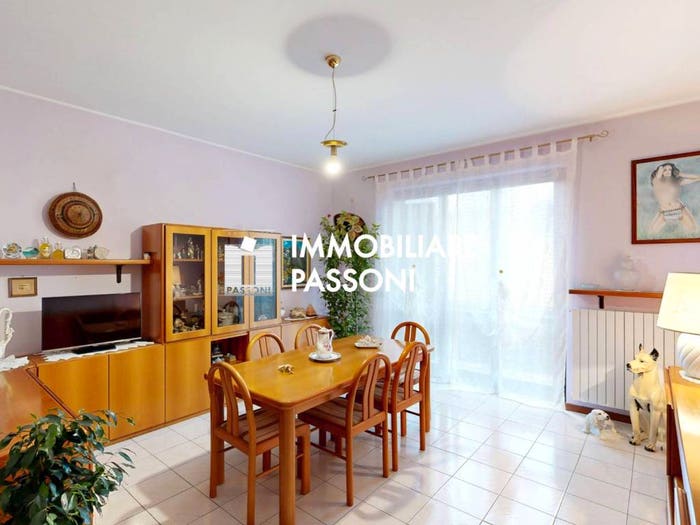 Appartamento quadrilocale in vendita in Fagnano Olona