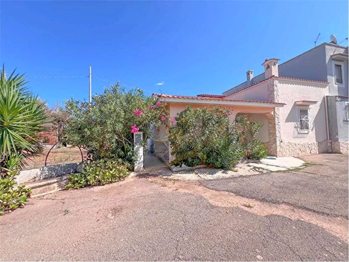 Casa quadrilocale in vendita in Carovigno