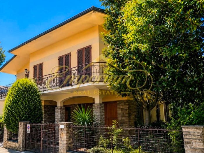 Casa con 6 locali in vendita in Ponzano, Empoli