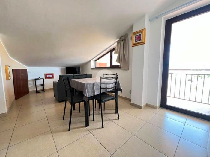 Appartamento con 5 locali in vendita in Via Pantoni, Taverna, Montalto Uffugo