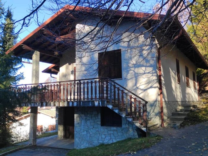 Casa quadrilocale in vendita in Via del Ram, Piani Resinelli, Mandello del Lario