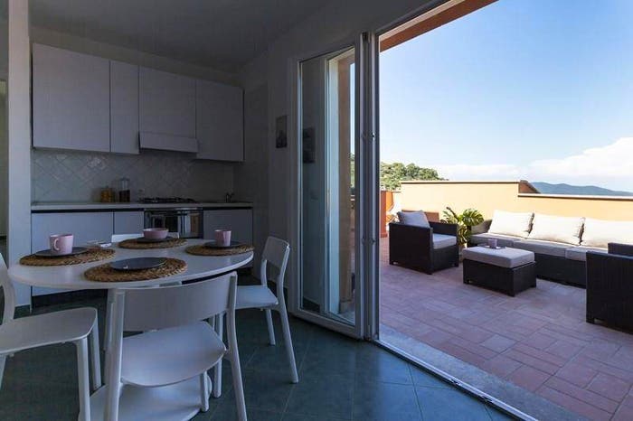 Casa trilocale in vendita in Via Santa Maria, Castiglione Paese, Castiglione della Pescaia