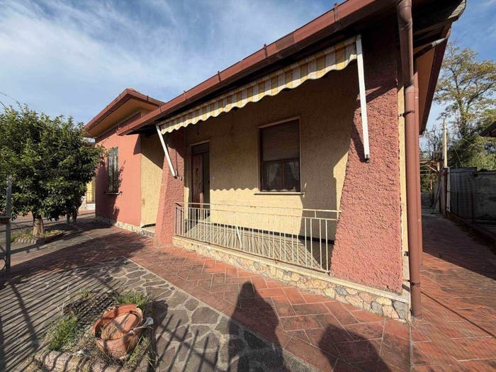 Casa quadrilocale in vendita in Colombiera Molicciara, Castelnuovo Magra