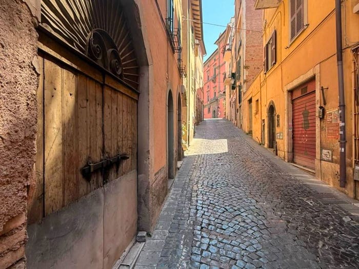 Appartamento bilocale in vendita in Via Paolo Mercuri, Centro, Marino
