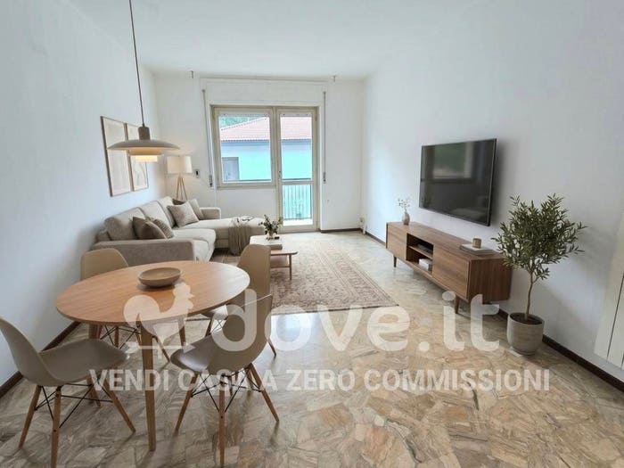 Appartamento trilocale in vendita in Via Vincenzo Bellini, Germignaga