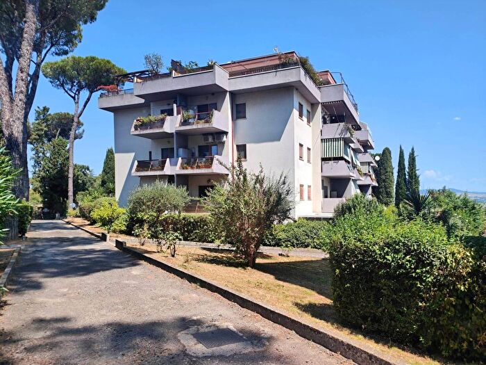 Appartamento quadrilocale in vendita in Via Cassia, La Storta, Roma