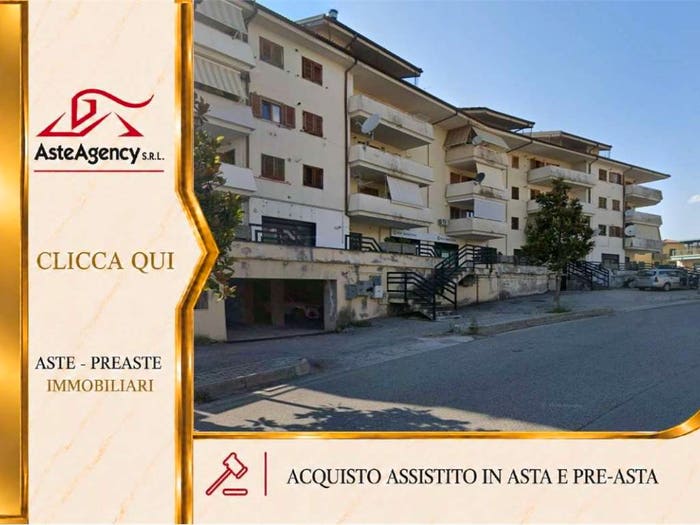 Appartamento quadrilocale in vendita in Via Vittorio Emanuele, Centro, Tito