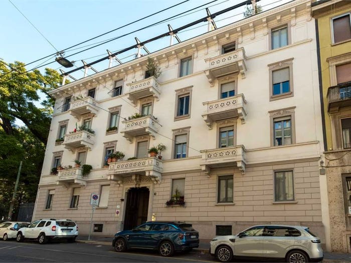 Appartamento trilocale in vendita in Via Lipari, Dezza, Milano