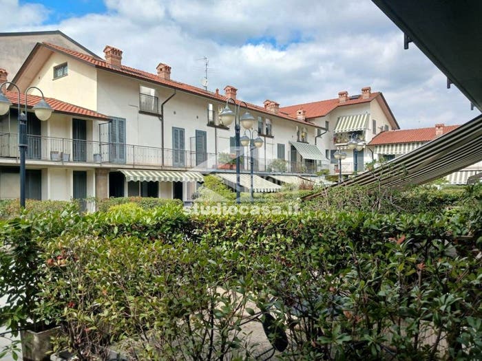 Appartamento quadrilocale in vendita in via Ruspini, Canovine, Bergamo