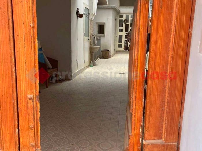 Casa con 5 locali in vendita in via Duca D'Aosta, Pignataro Maggiore