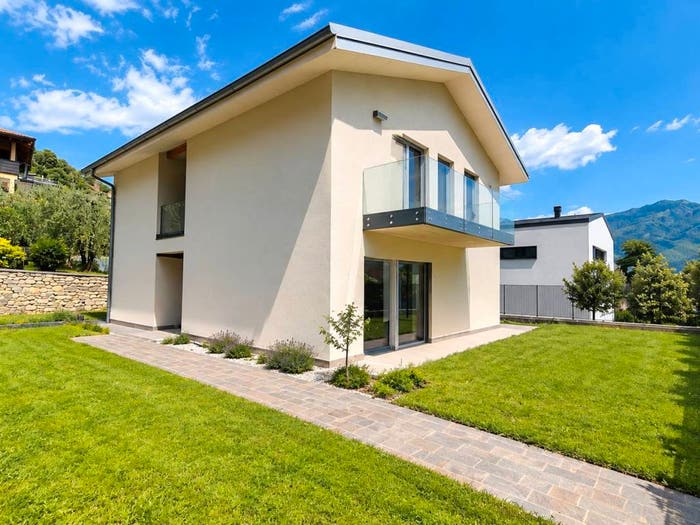 Casa con 5 locali in vendita in Via Mazzano, Centro, Riva del Garda