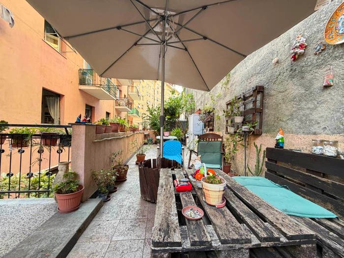Appartamento bilocale in vendita in Via Napoli, Oregina, Genova