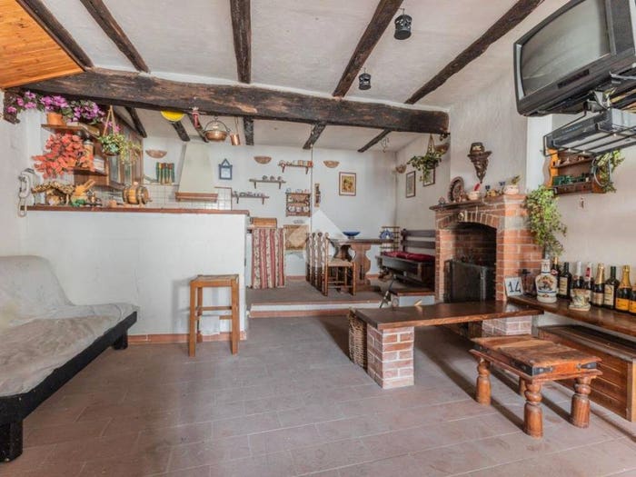 Appartamento monolocale in vendita in Via dei Mille, Centro, Caprarola