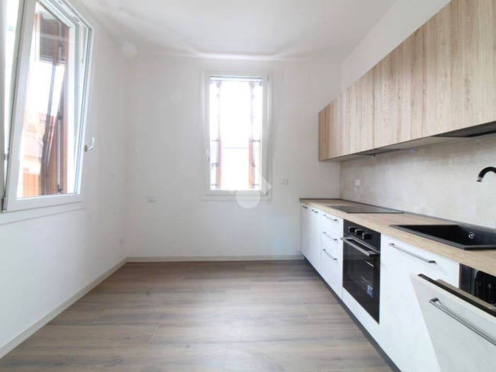 Appartamento con 5 locali in affitto in Via Lorenzi, Borgo Venezia, Verona