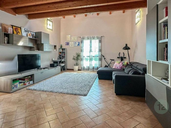 Appartamento quadrilocale in vendita in Via Beghetto, Santa Croce, Carpi