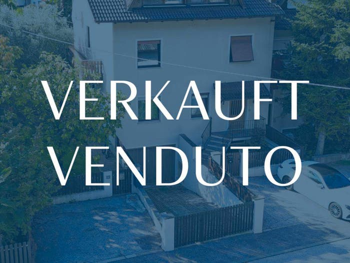 Casa con 6 locali in vendita in Außerfeldweg Via dei Campi, Ora