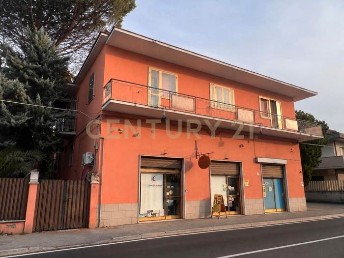Appartamento con 6 locali in vendita in Via Aterno, Tiburtina, Pescara