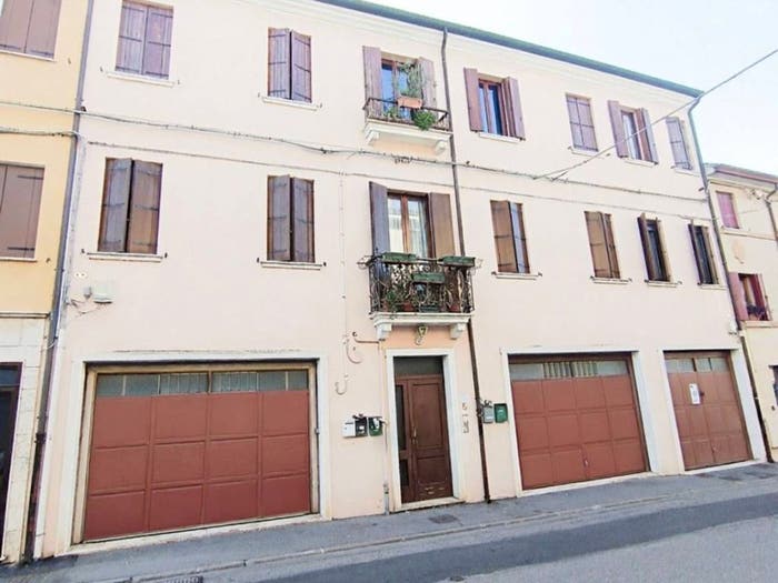 Appartamento bilocale in vendita in Via Arzeron, Centro, Adria