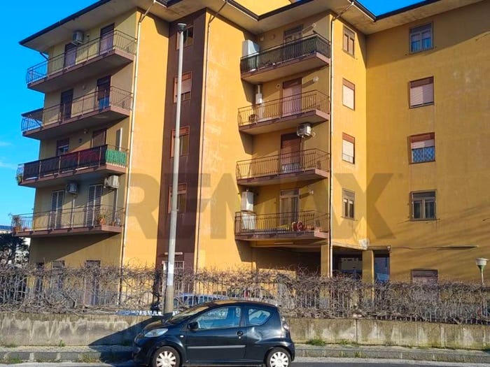 Appartamento con 5 locali in vendita in Via Giuseppe Marcellino, San Giovanni Galermo, Catania