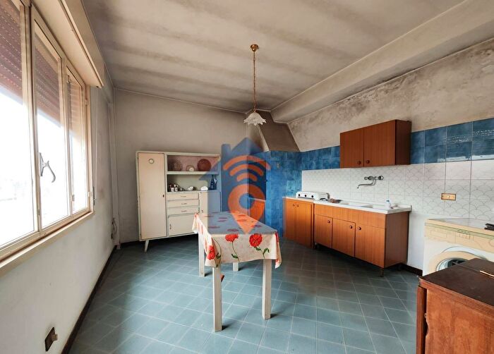 Casa con 6 locali in vendita in Via Brennero, Castelvetrano