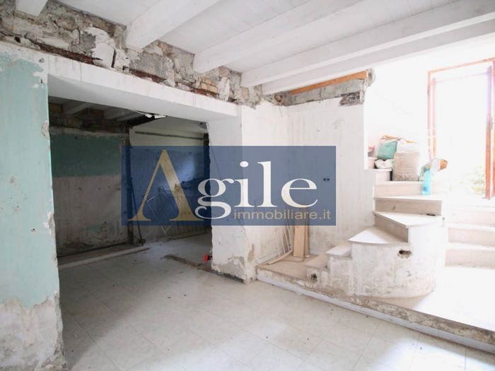 Casa quadrilocale in vendita in via Carlo Griffi, Ascoli Piceno