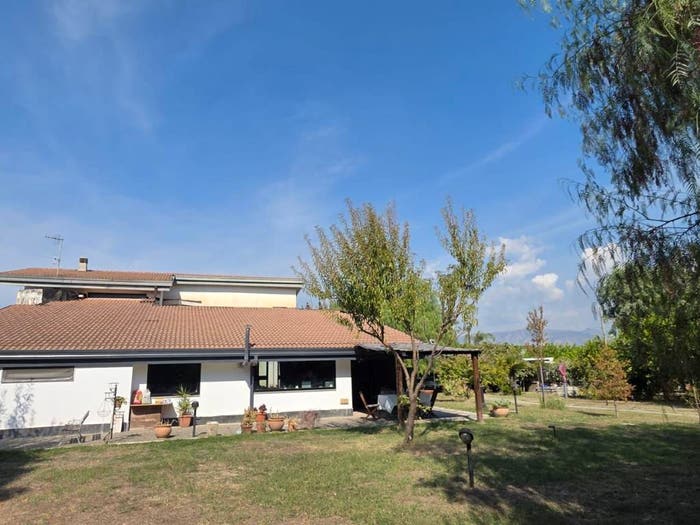Casa quadrilocale in vendita in Saviano